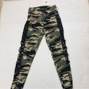 NEW Camo Lida Collection Yoga Pants sheer pockets